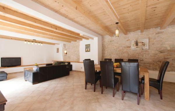 Villa 704 Batlug Bagian luar foto